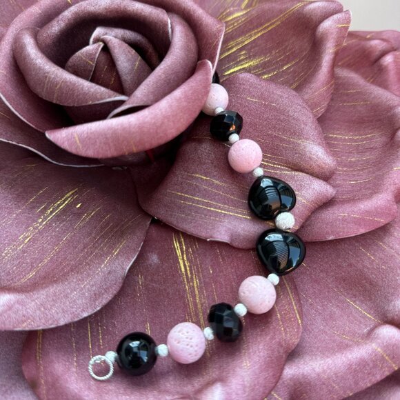 Hand Made Bracelet by Anwen - Picture 4 of 16